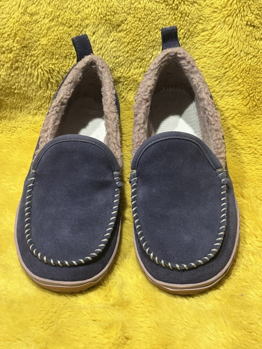 L.L. Bean Mountain Moccasin Slippers Womens Size 7M Purple Leather Flat Outdoors